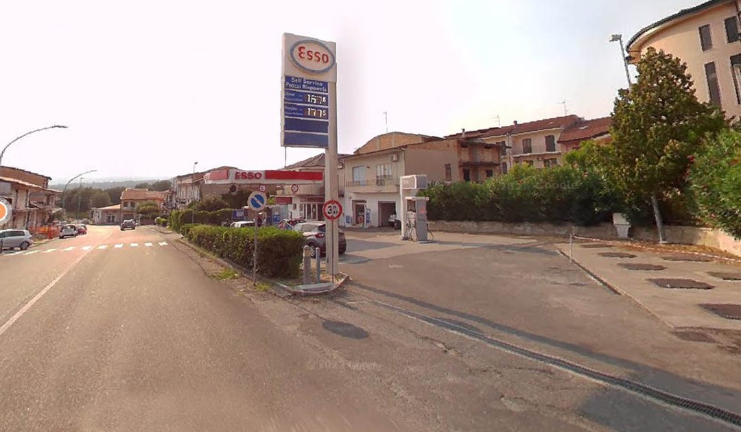 Il distributore Esso di Paravati di Mileto