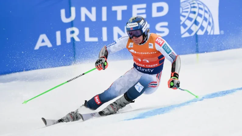 Haugan vince lo slalom in Val d’Isere, Vinatzer ottimo 4° in rimonta