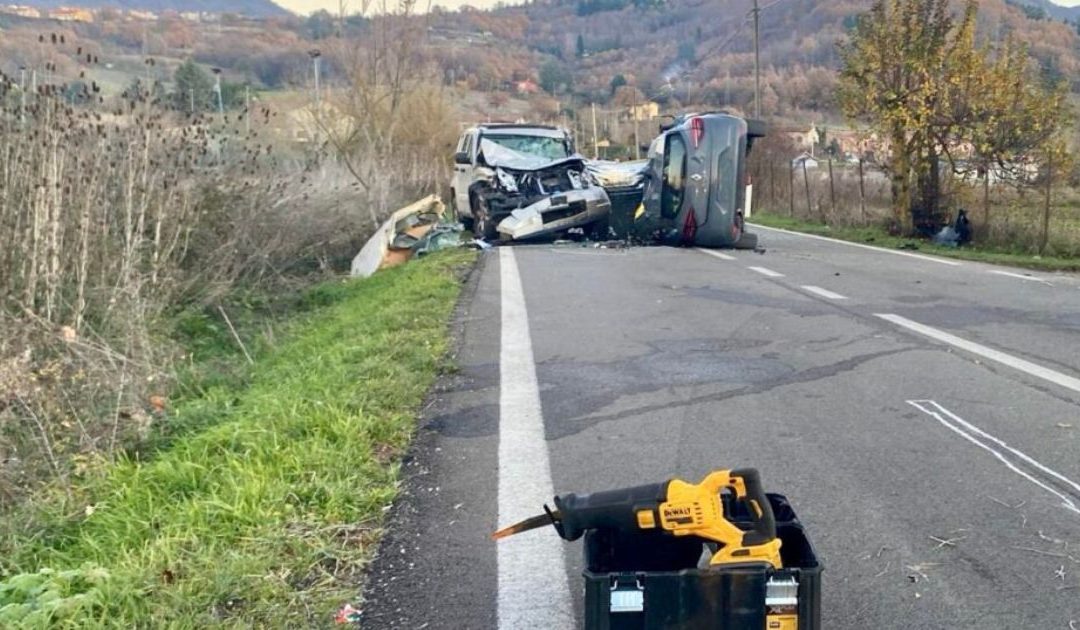 Morto il bimbo ferito gravemente nell’incidente a Pignola
