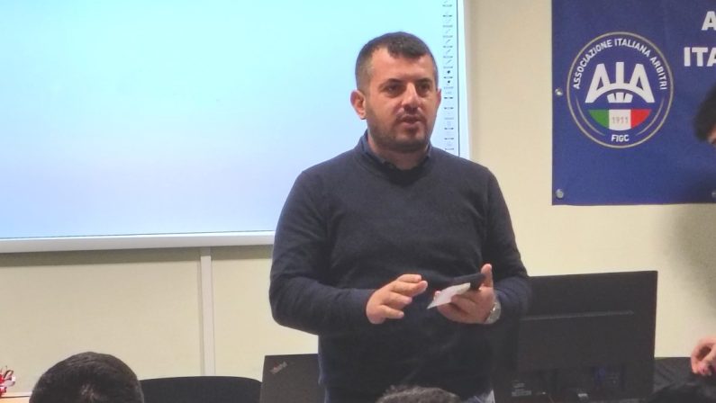 Il presidente provinciale Aia Nazzareno Manco: «Arbitri da rispettare»