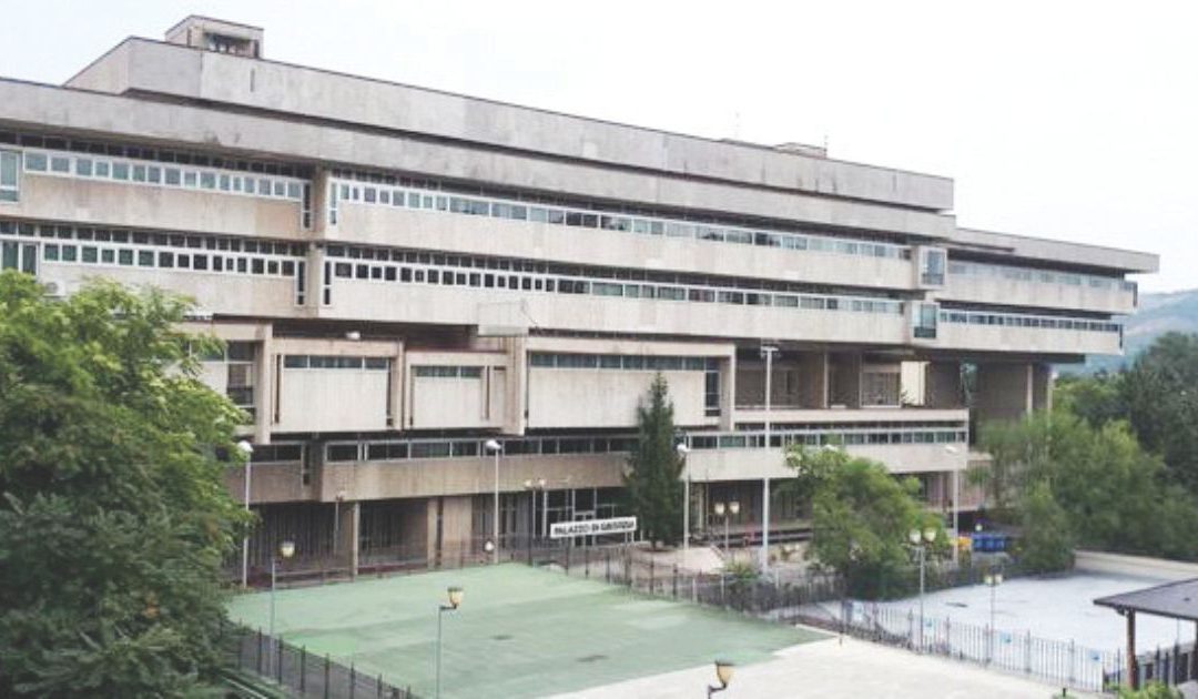 Potenza, carenza di giudici a rischio processo ex Ilva