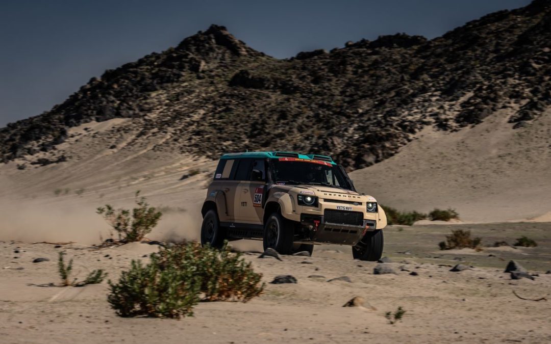Defender si appresta al debutto al Dakar Rally