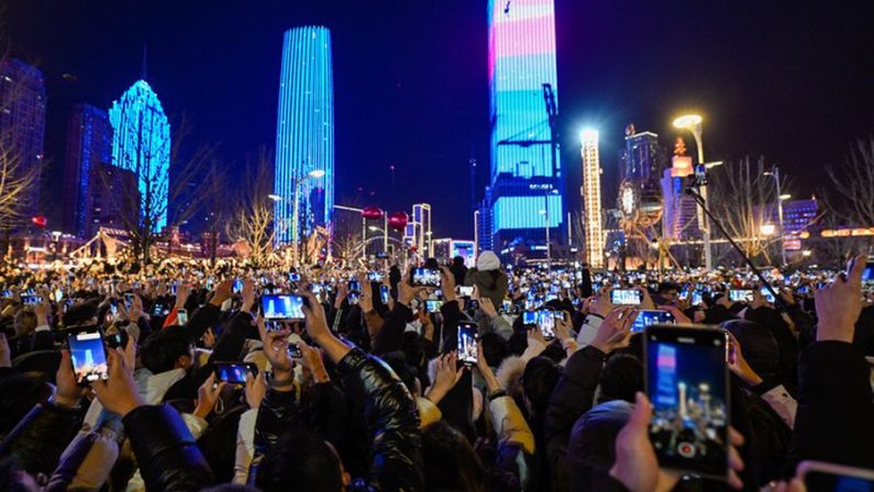 Cina, +20% di viaggi interregionali nel primo giorno di vacanze per Capodanno
