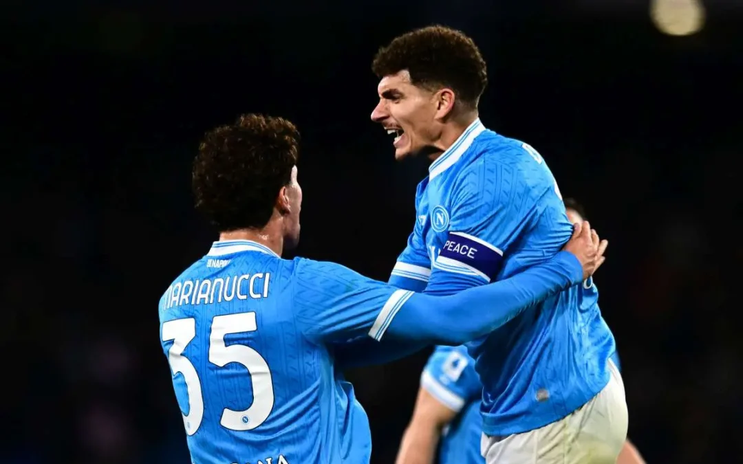 Il Napoli rallenta la corsa scudetto, l’Hellas sfiora il colpaccio