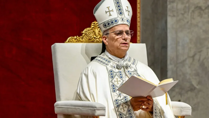 Papa Leone “C’è una grande folla di una umanità affamata di bene e di pace”