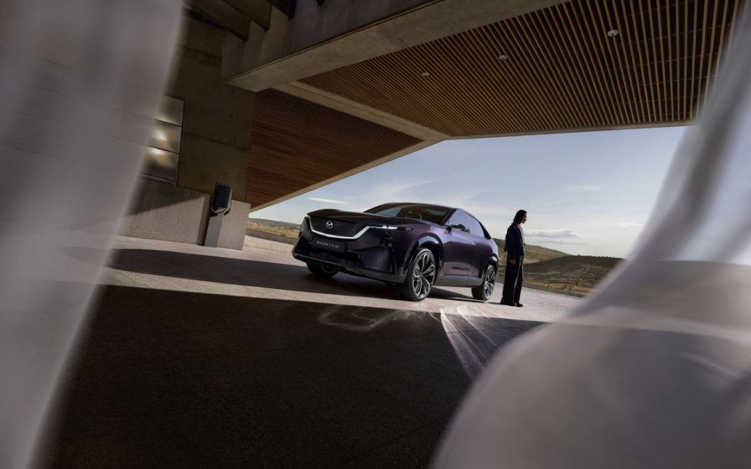 La nuova mazda CX-6e svelata al Salone di Bruxelles