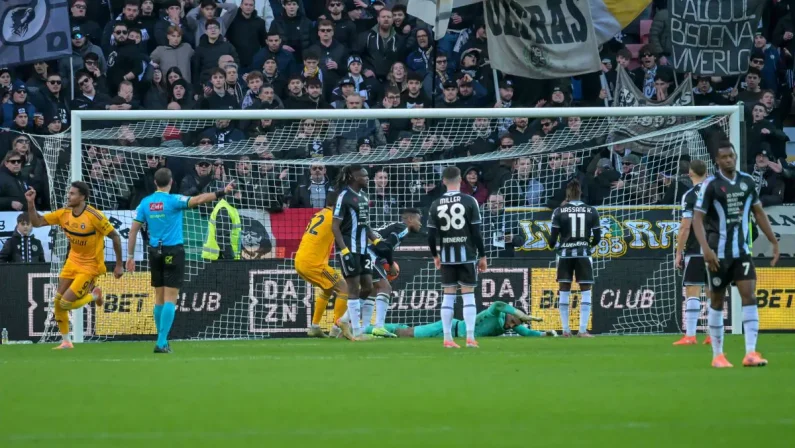 Pari spettacolare a Udine, Pisa rimonta due volte e strappa il 2-2