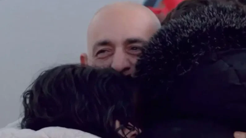 Burlò “Abbracciare miei figli è stato un piacere immenso”