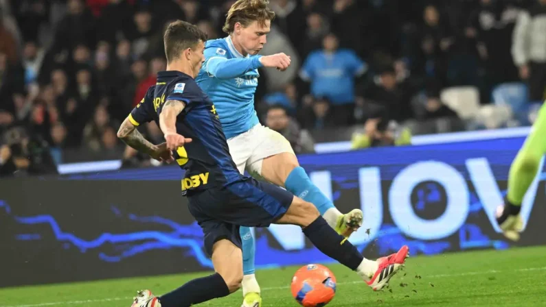 Il Napoli sbatte contro il muro del Parma, è 0-0 al “Maradona”