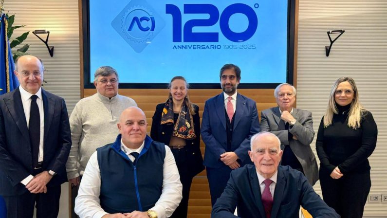 Nuova intesa ACI-ANGLAT per migliorare LA mobilità DELLE persone con disabilità