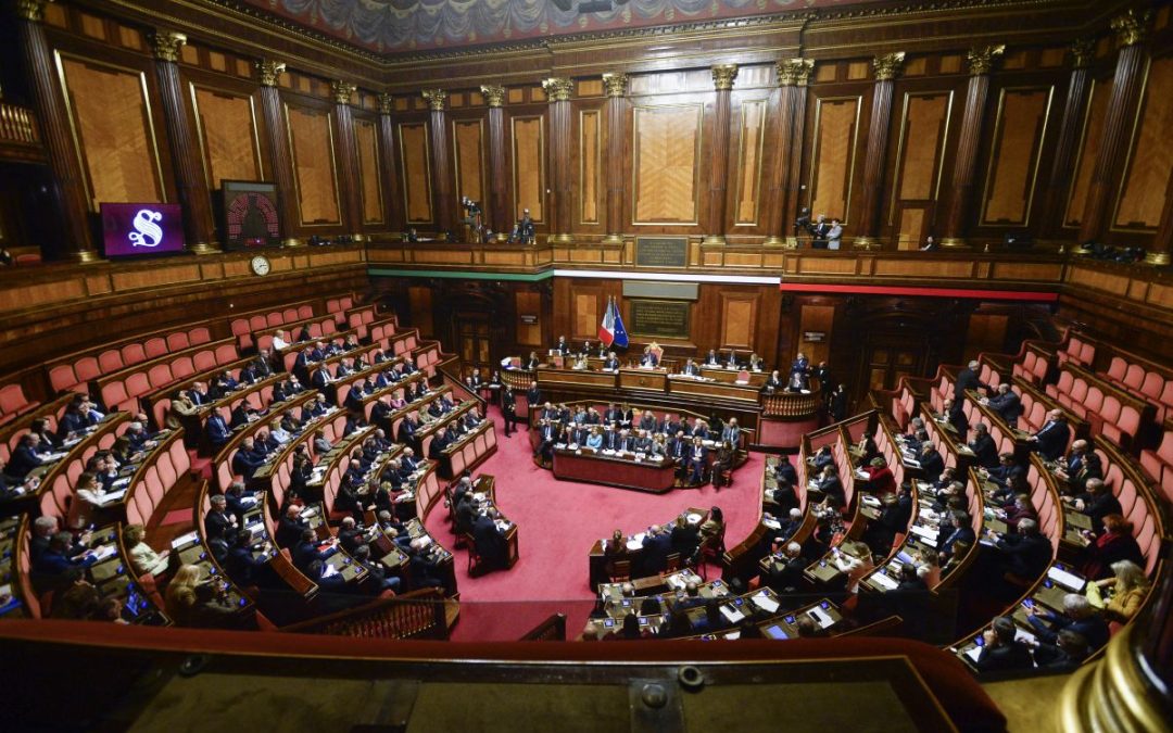 Ucraina, il Senato approva la risoluzione della maggioranza sul sostegno a Kiev