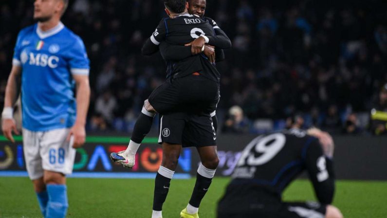 Napoli fuori dalla champions, il Chelsea vince 3-2 al Maradona