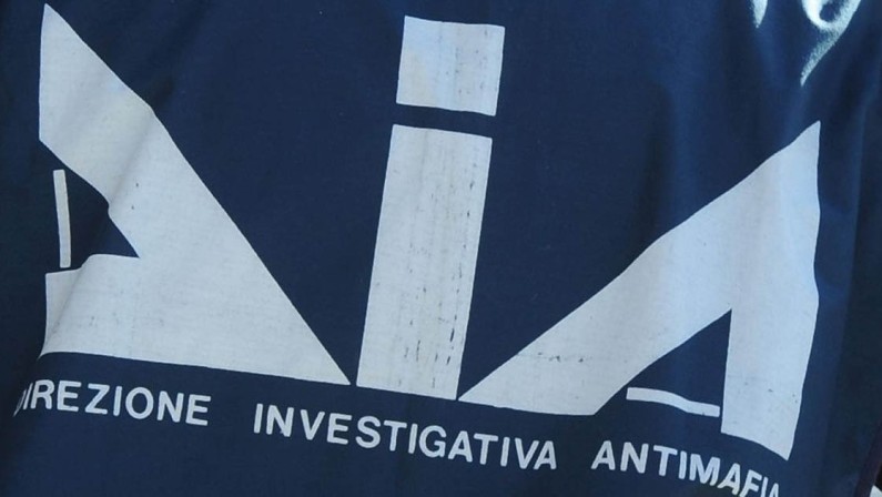 La 'Ndrangheta si dà alle truffe, sequestri da 2,3 milioni di euroCon atti falsi ottenuti risarcimenti dal ministero dell'Economia