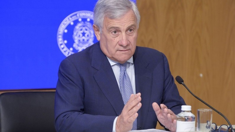 Venezuela, Tajani “Grande attenzione, finora per italiani situazione tranquilla”