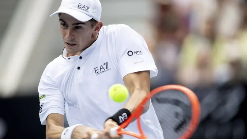 Australian Open, prima vittoria in uno Slam per Maestrelli. Fuori Arnaldi contro Rublev, ok Medvedev e De Minaur