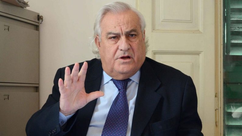 Morto Aurelio Chizzoniti, un pezzo di storia della politica di Reggio