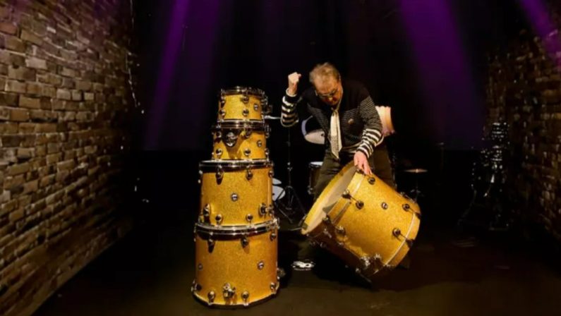 Tullio De Piscopo, 80 anni a suon di bacchette: parte da Napoli “The Last Tour… Nun ’o saccio!”