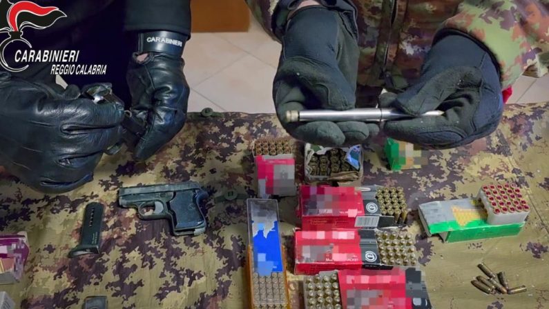 Camini, armi clandestine e “penna-pistola”, un arresto