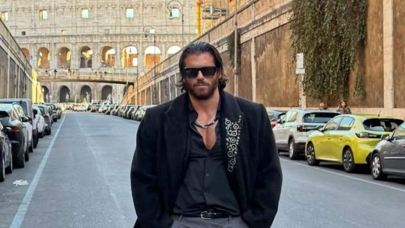 Can Yaman rompe il silenzio dopo le notizie sull’arresto a Istanbul