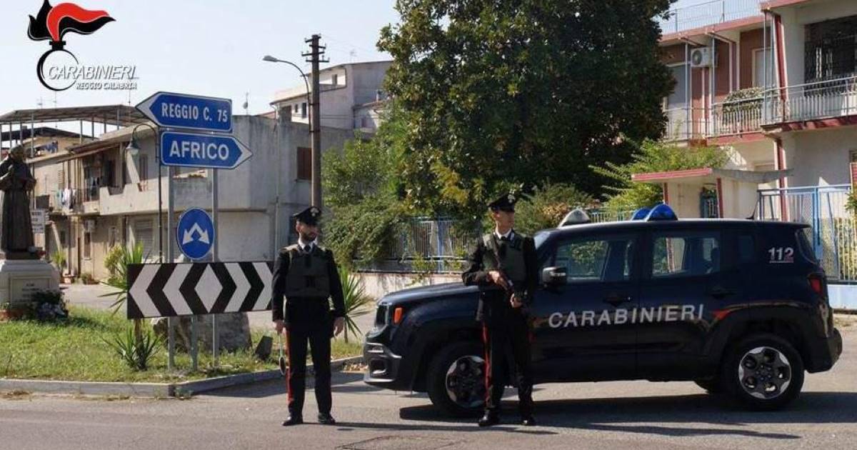 https://www.quotidianodelsud.it/wp-content/uploads/2026/01/carabinieri-incrocio-africo.jpg
