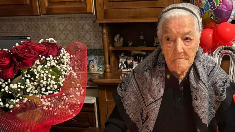 Foggia, morta a 105 anni Carmela Zullo, tra le più longeve d’Italia