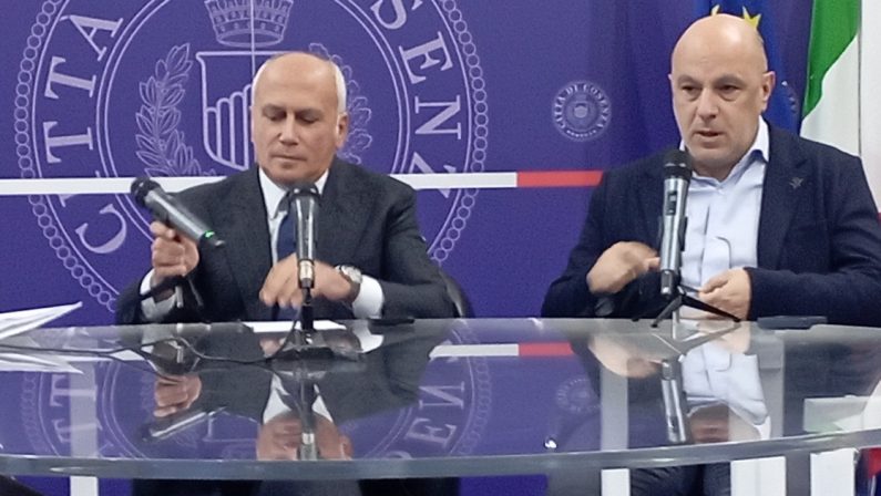 Cosenza, asse Caruso – De Cicco con vista sulle amministrative