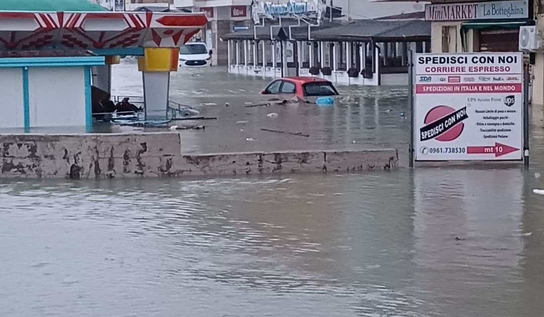 La Calabria nella morsa del ciclone Harry