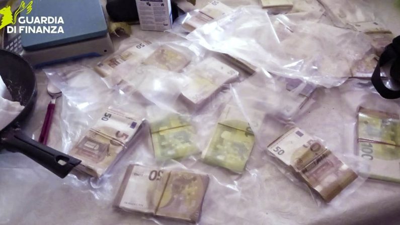 Cetraro, maxi sequestro di cocaina per oltre un milione di euro: 5 arresti