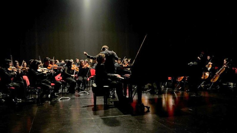 “Giovani solisti in concerto”: il Conservatorio di Cosenza brilla al Tau