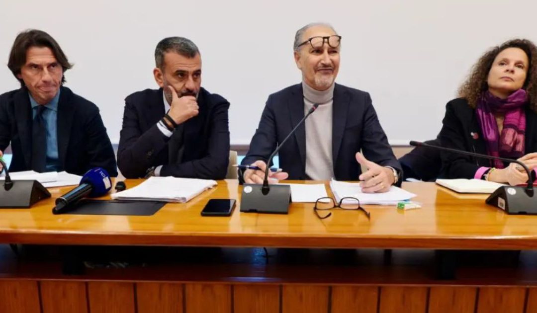 Puglia, Decaro al tavolo di crisi Natuzzi: “Il lavoro è la nostra priorità”