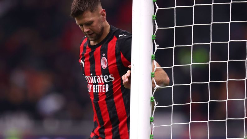 Milan, Fullkrug si presenta “Porto fisicità, questo gruppo ha grande energia”