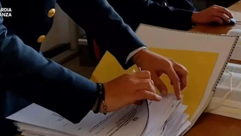 Bari, frode sui bonus edilizi: sequestrati beni per 870mila euro