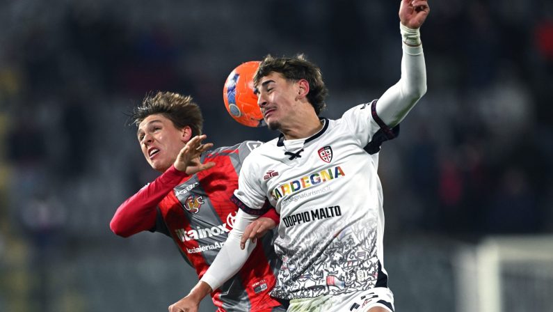 Il Cagliari riacciuffa la Cremonese: da 2-0 a 2-2