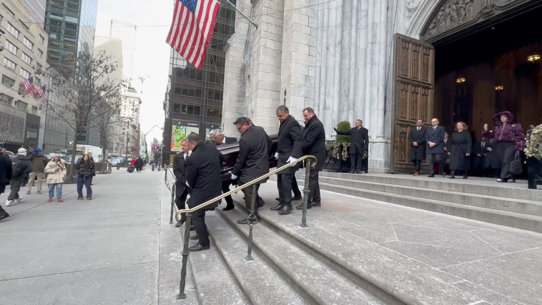A New York l’ultimo saluto a Rocco Commisso / Video