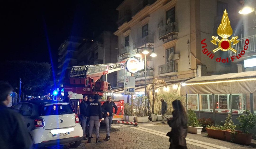 Incendio appartamento sul lungomare di Crotone