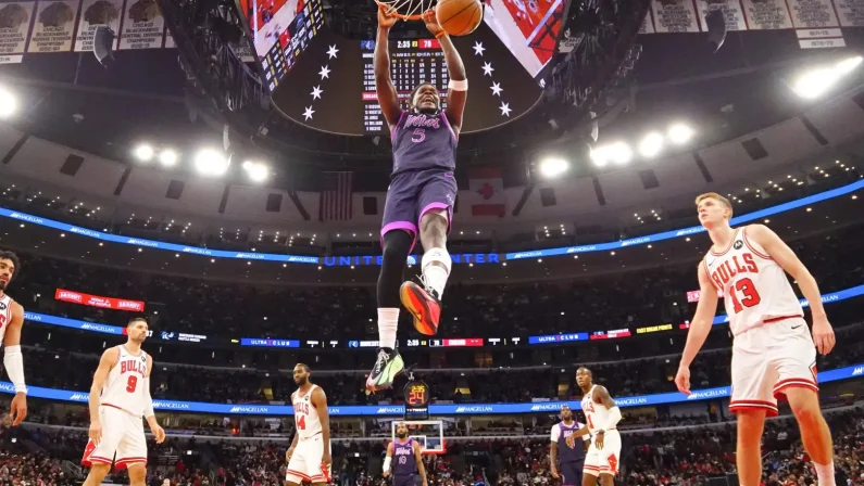 Minnesota batte Cleveland, Indiana vince a Charlotte: il resoconto Nba