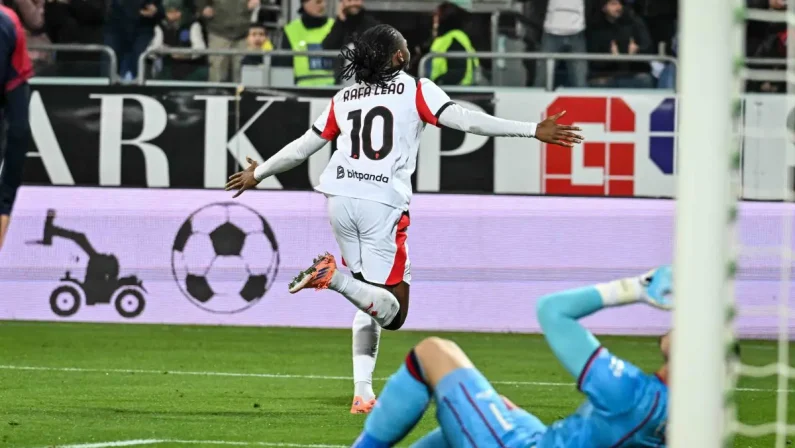 Serie A, il Milan torna con i 3 punti da Cagliari, decide Leao