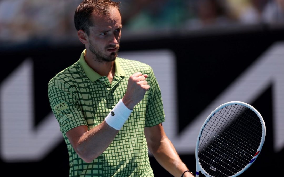 Australian Open, Arnaldi subito fuori contro Rublev. Avanti Medvedev e De Minaur, si ritira Auger-Aliassime