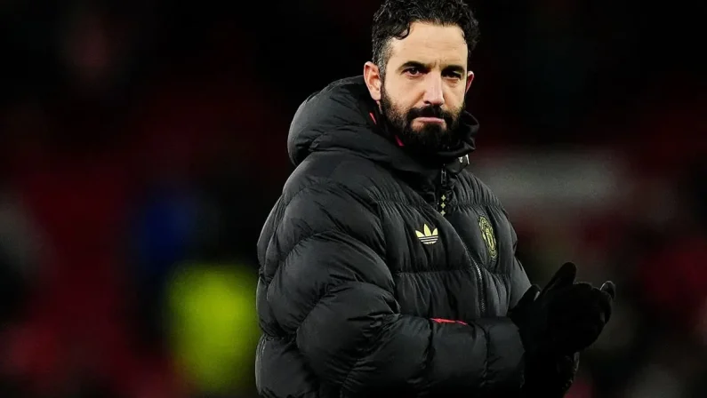 Manchester United, ufficiale: esonerato il tecnico Amorim