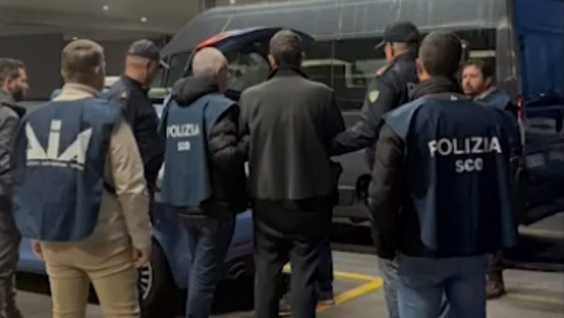 ‘Ndrangheta, il latitante Camporesi estradato in Italia dalla Turchia