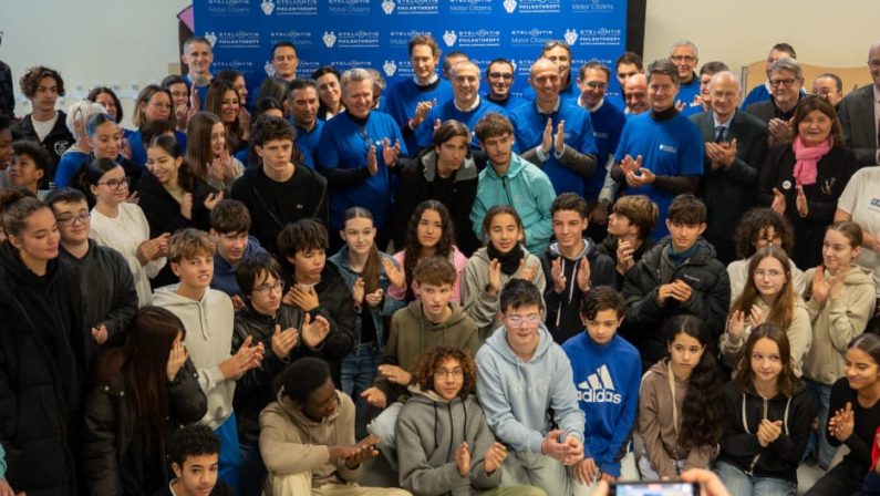 Stellantis Philathropy rinnova il suo impegno per le partnership con le comunità locali