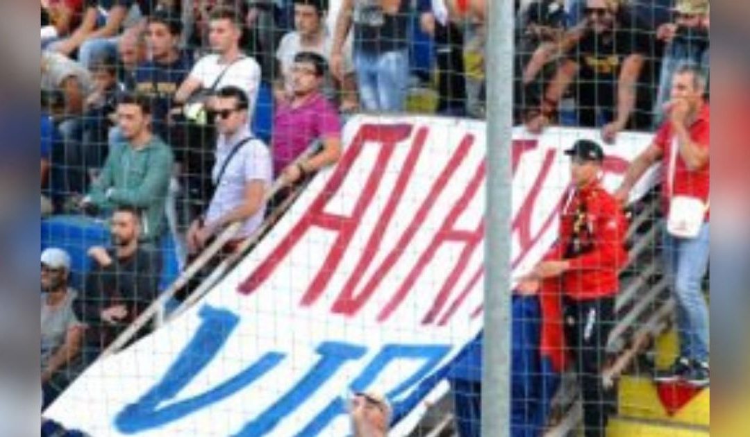 Crisi della Vibonese Calcio, tifosi e politica contro la società