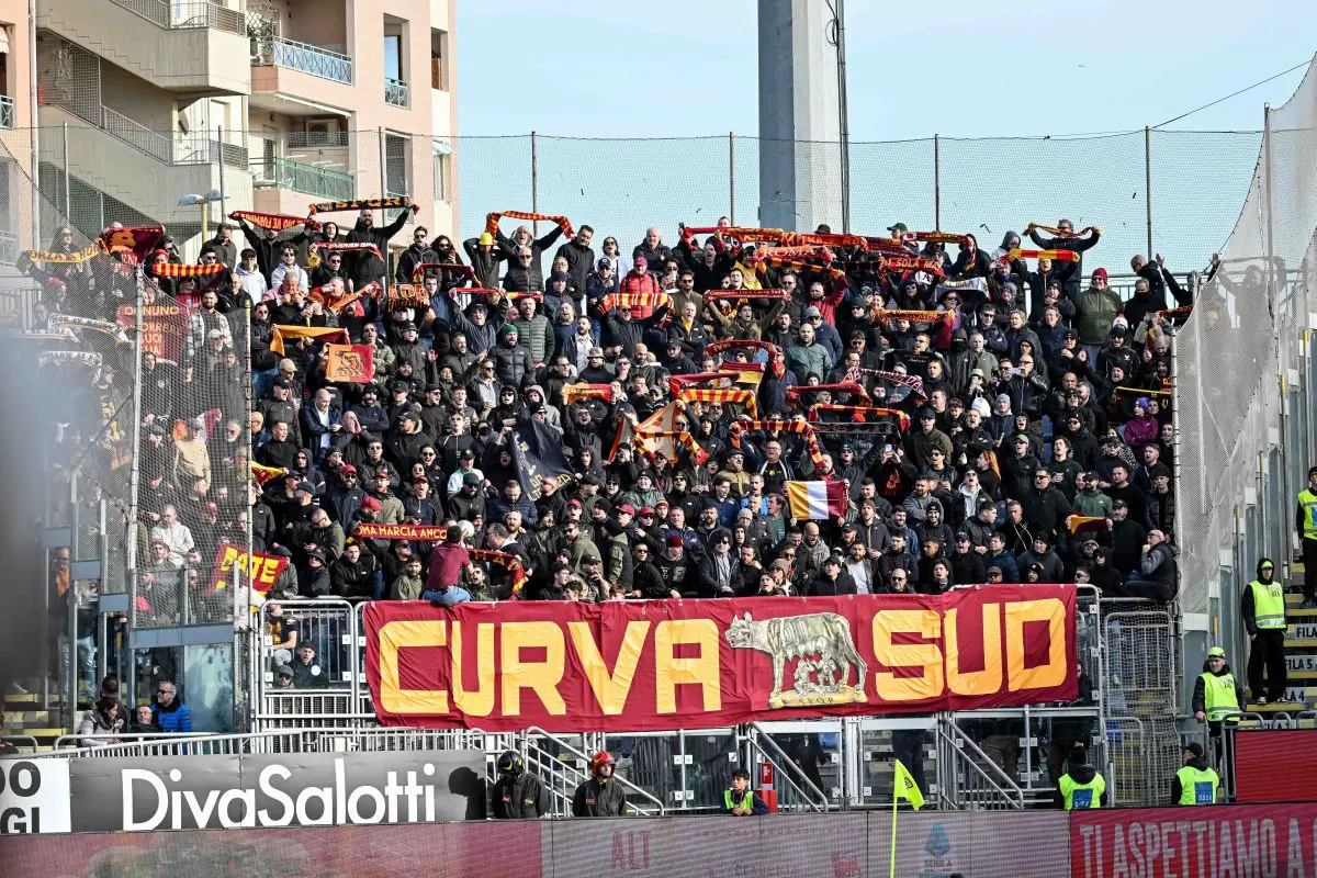 https://www.quotidianodelsud.it/wp-content/uploads/2026/01/tifosi-roma.jpg