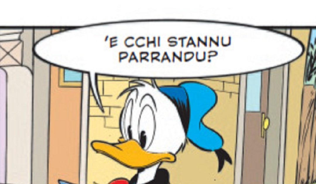 Una delle tavole del nuovo numero di Topolino in catanzarese