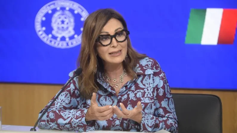 Ciclone Harry, Santanchè incontra Occhiuto e Schifani: “Sostenere il turismo”