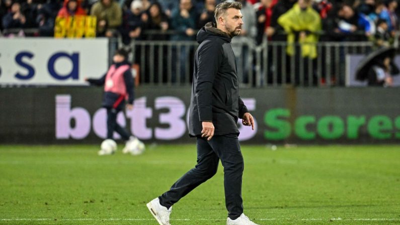 Il Verona esonera Paolo Zanetti