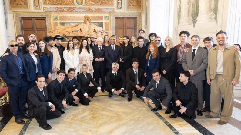 Mattarella riceve i cantanti di Sanremo “Dalla musica grande contributo al Paese”