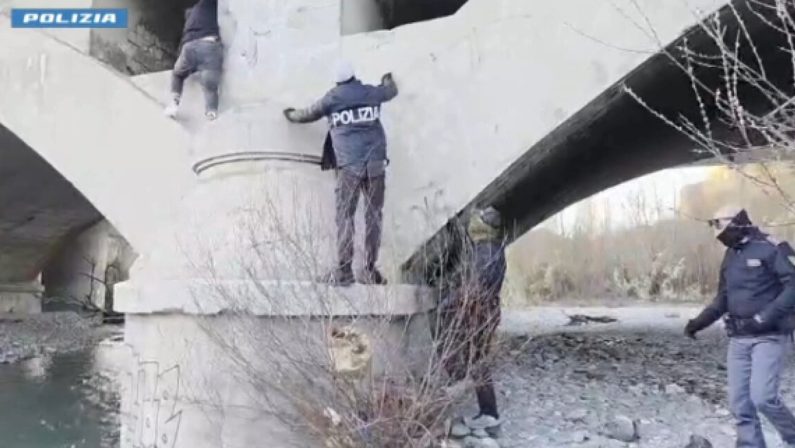 Blitz congiunto Italia-Francia contro l’immigrazione clandestina, 15 arresti