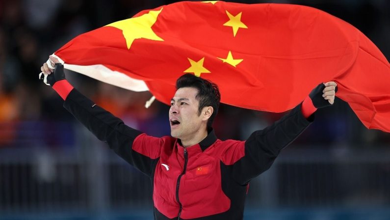 Pattinaggio velocità, arriva l’oro per Ning Zhongyan nei 1500