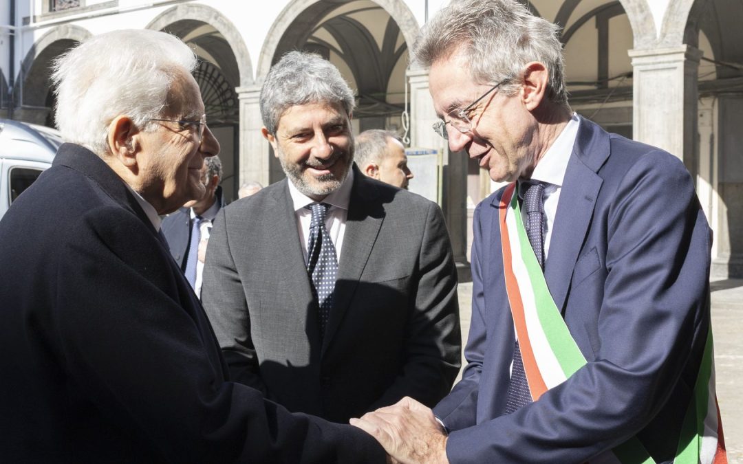 Mattarella a Napoli per l’inaugurazione dell’anno formativo della Scuola Superiore della Magistratura / Video